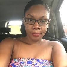 Andrea Stowe's Instagram, Twitter & Facebook