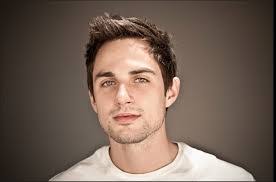 Andrew West's Instagram, Twitter & Facebook