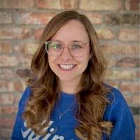 Emily Corum's Instagram, Twitter & Facebook