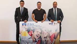 Wechsel sie ganz einfach mit ihrem girokonto zur vr meine bank eg. Fanpaket Gewonnen Vr Bank Main Kinzig Budingen Eg