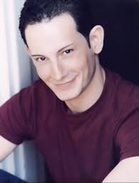 Ryan Wolfson's Instagram, Twitter & Facebook