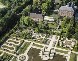 Previously, it had been part of the municipality of arcen en velden and the seat. Arcen Schlossgarten Strasse Der Gartenkunst