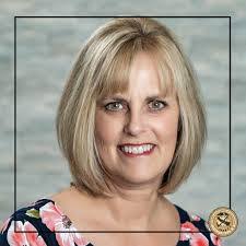 Misty Comstock's Instagram, Twitter & Facebook