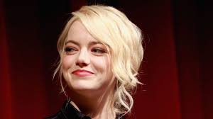 She had her first role onstage at age 11, and followed with parts in sixteen plays in a regional theater in arizona. Emma Stone I Started Therapy For Anxiety When I Was Seven Bbc News
