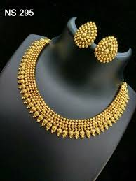 Pin By Shreyasi Sarkar On Jewels Gold Jewelry Fashion Gold Jewellery Design Necklaces Gold Fashion Necklace