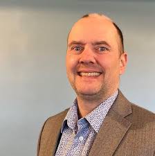 Artificial Intelligence: An Executive Guide to Make AI Work for Your  Business (TinyTechGuides): Sweenor, David E.: 9798985822700: Amazon.com:  Books