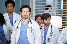 Maggie pierce in the medical drama aired on abc, met chatmon on the sets of their show 'grey's anatomy' and dated for two years before they tied the knot on tuesday. Grey S Anatomy Episode 16 09 Let S All Go To The Bar Promo Promotional Photos Press Release