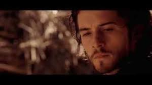 After his wife dies, a blacksmith named balian is thrust into royalty, political intrigue and bloody holy wars during the crusades. Kingdom Of Heaven Official Trailer Hd Youtube