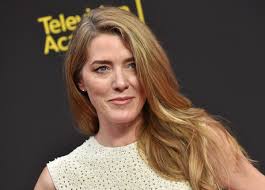 500 Annabel Jones Stock Pictures, Editorial Images and Stock Photos