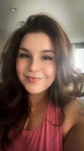 Hi everyone! I'm Mj 🩷 I don't take very many selfies of just myself  anymore, but here's a recent one. I am a 28 year old mom, wife, student,  and behavioral therapist.