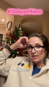 30 Teachers Win Signed Copies of The Santa Thief in Holiday Contest