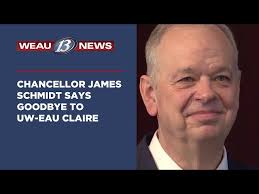 Chancellor James Schmidt says goodbye to UW-Eau Claire