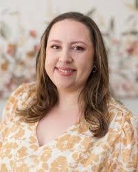 Peyton Hicks's Instagram, Twitter & Facebook