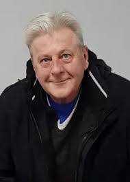 Debbie Luft's Instagram, Twitter & Facebook