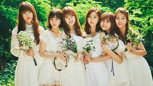 Gfriend adalah sebuah grup vokal perempuan . Lirik Lagu Gfriend Rough Dan Terjemahannya Kepogaul
