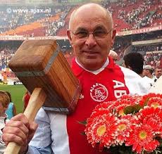 Jump to navigation jump to search. Michael Van Praag Ajax Voetbal Schansspringen Amsterdam