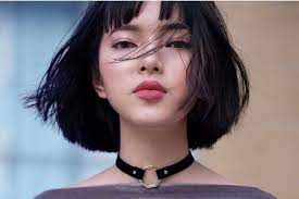Châu bùi tiếp tục đi đầu xu hướng tóc ngắn mùa hè này với kiểu tóc bob cá tính. 4 NÄƒm Báº¡n Trai Chá»‰ Co 1 NhÆ°ng Kiá»ƒu Toc Thi Chau Bui Láº¡i Co Vo Van Kiá»ƒu Biáº¿n Hoa Ä'áº¥y Phong Cach Sao Viá»‡t Giáº£i Tri