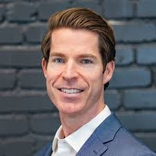 Clint Lyle's Instagram, Twitter & Facebook