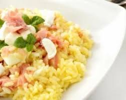 Recette De Risotto Leger Au Jambon Et A La Mozzarella Recette Recette Risotto Recette Recettes De Cuisine
