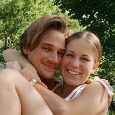 Julia Carroll and Luke Marston's Wedding Website