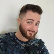 Algumas pessoas dizem que 7 jogadores numa mesa dnd são demasiados para  lidar e não se pode contar uma boa história. Gostaria de te mostrar isto e  educadamente, respeitosamente dizer-te que és