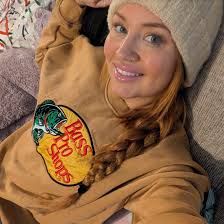 Is there power at Gull Harbor?