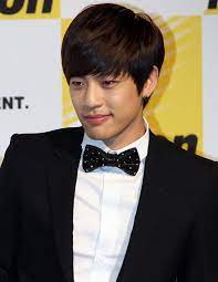 Singer se7en returns back to the stage with songs by the late singer kim hyun sik through the musical 'i loved you.'. Se7en Sanger Wikipedia