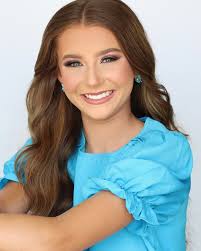 CARRIE + MACY HEADSHOTS (@carriemacyheadshots) • Instagram photos and videos