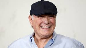 3 Athletes Who Changed Political Parties: Bradshaw, Barkley, Thompson -Benedict