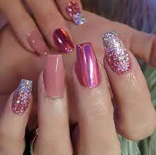 Ideas De Unas Decoradas Y Sencillas Unasdecoradasjuveniles Unas De Acrilico Elegantes Unas De Belleza Unas Decoradas Juveniles Es muy importante que la manicurista sea experta en uñas acrílicas o tenga la experiencia necesaria en la materia, que conozca tu estilo y se atreva a recomendarte nuevos diseños y estilos. acrilico elegantes