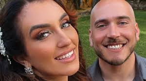 Hiper Fm - Revelada identidade de um dos padrinhos de... | Facebook