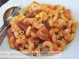 437 resep makaroni goreng ala rumahan yang mudah dan enak dari komunitas memasak terbesar dunia! Macaroni Goreng Simple