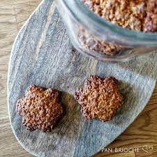 120 gr farina 00 (io a volte la mischio con farina integrale) 100 gr gocce di cioccolato. Biscotti Integrali Con Esubero Di Licoli Di Segale Pan Brioche