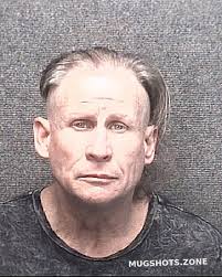 Shawn Conant's Instagram, Twitter & Facebook