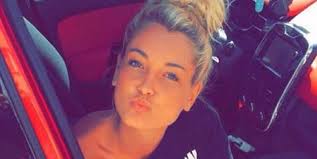 C 39 Est Officiel Entre Melanie Dedigama Et Aurelie Dotremont C 39 Est La Guerre Assuree D 39 Ailleurs La Belge A De Nouv Dotremont Tele Realite Aurelie