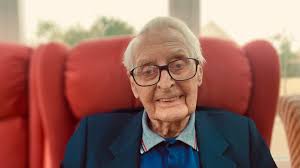 D-Day: Veteran Jack Rhodes recalls German sniper ordeal