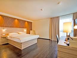A 3.7 km di distanza potete visitare monastery of st. Star Inn Hotel Suites Premium Heidelberg By Quality In Heidelberg Bei Alltours Buchen