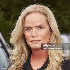 620 California Digital Post Stock Photos, High-Res Pictures, and Images