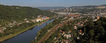Vom Schreckenstein Der Blick Auf Usti Nad Labem Und Die Elbe Labe Foto Bild Elbe Burg Tschechien Bilder Auf Fotocommunity