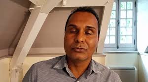 Saint-Leu s'engage en signant la charte Romain Jacob