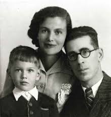 Full article: Memory and space in the autobiographical writings of Amos Oz  and Ronit Matalon