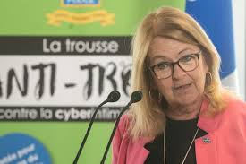 Identité de genre: la ministre Suzanne Roy présidera le comité de sages