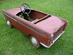Extremely Rare 1960s Peugeot 404 Pedal Car Barn Find Http Www Ebay Co Uk Itm Extremely Rare 1960s Peugeot 404 Pedal Car Carro De Madeira Carros De Madeira