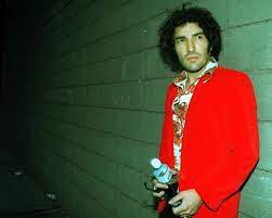 Participó en famosas bandas de rock de argentina. Willy Crook Ultimas Noticias De Willy Crook Temas En La Voz Del Interior