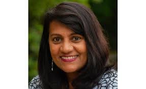 Tracey Crow's Instagram, Twitter & Facebook