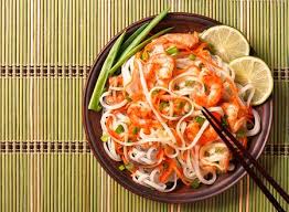 This easy thai shrimp curry recipe is quick, simple, and there's plenty of sauce for the rice! Thai Noodle Pasta Salad With Shrimp And Vegetables