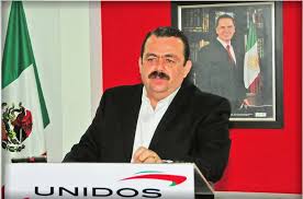 Señaló roberto sandoval que edgar veytia pedía permiso para viajar a la unión americana al menos una vez al mes, debido a que su esposa e hijos son ciudadanos americanos y residen en la unión americana. Quien Es Edgar Veytia Y Por Que En Eu Se La Acusa De Narcotrafico
