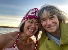 Morgondopp den 3.Advent med modiga Neenii Tensby 🕯️🕯️🕯️🌊🐳💦☘️