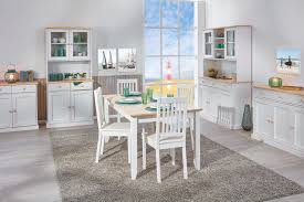 Vaisselier Style Campagne En Pin Massif Blanc Esther I Matelpro En 2020 Vaisselier Meuble Rangement Amenagement Interieur