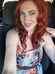 Selena Keller's Instagram, Twitter & Facebook